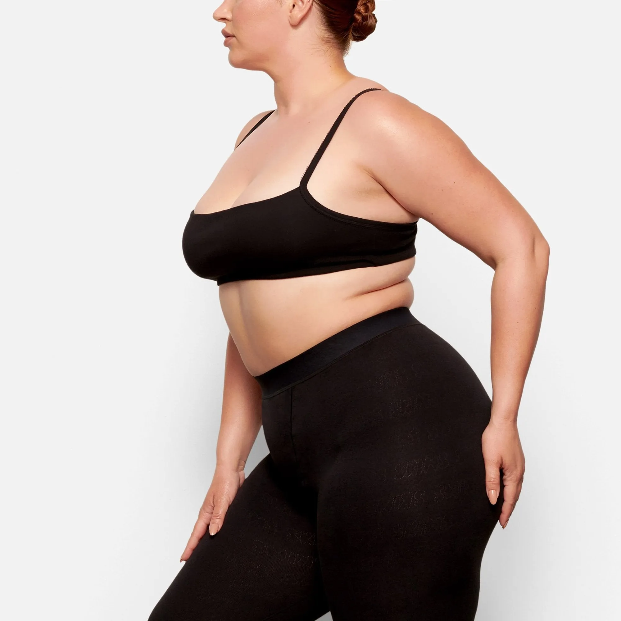 LOGO POINTELLE SCOOP NECK BRALETTE | SOOT