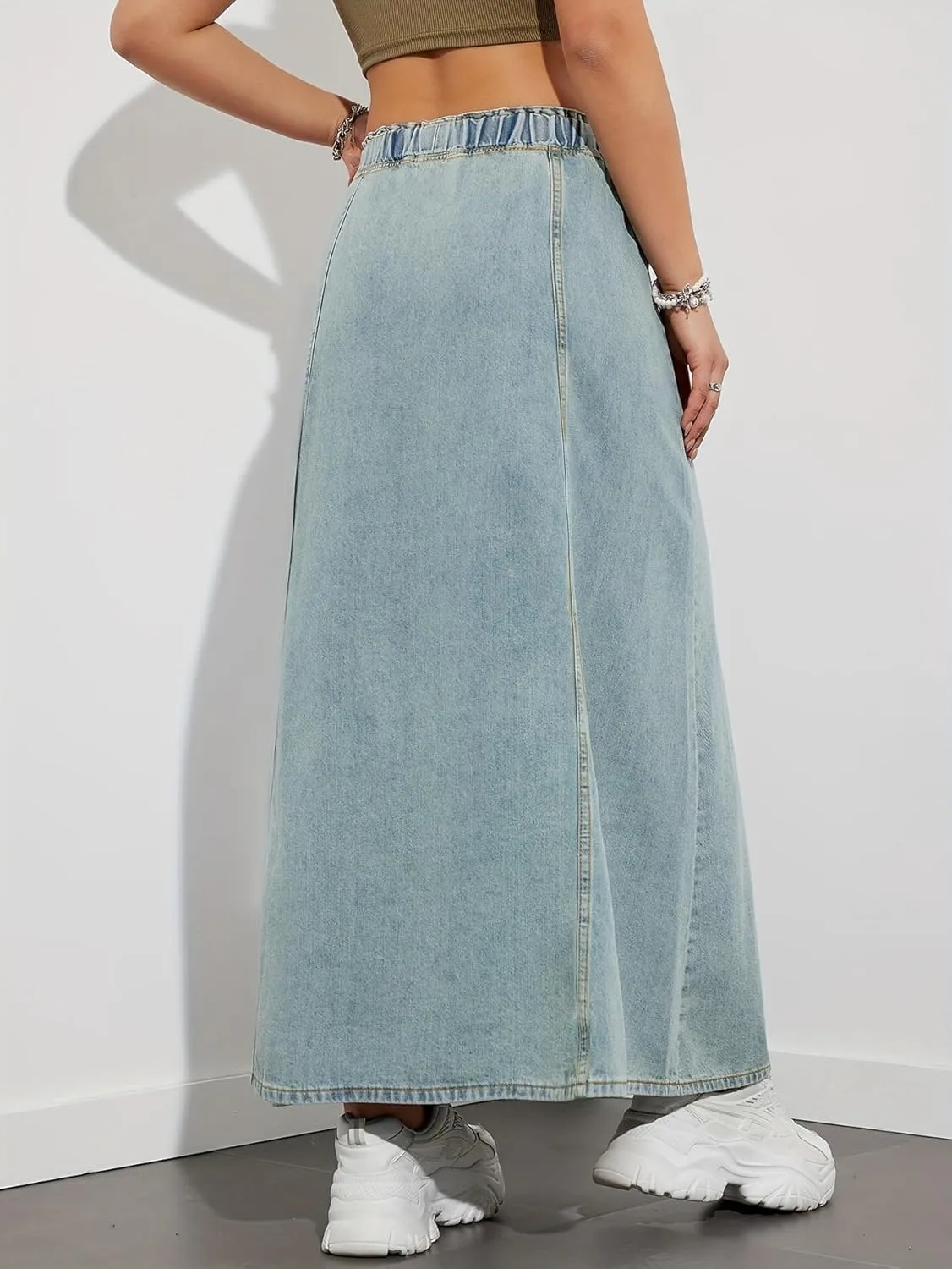 Women's Retro Flared Long Jean Skirt-High Waist Button Front, Pleated Flowy Swing Maxi Skirt in Classic Denim Wash