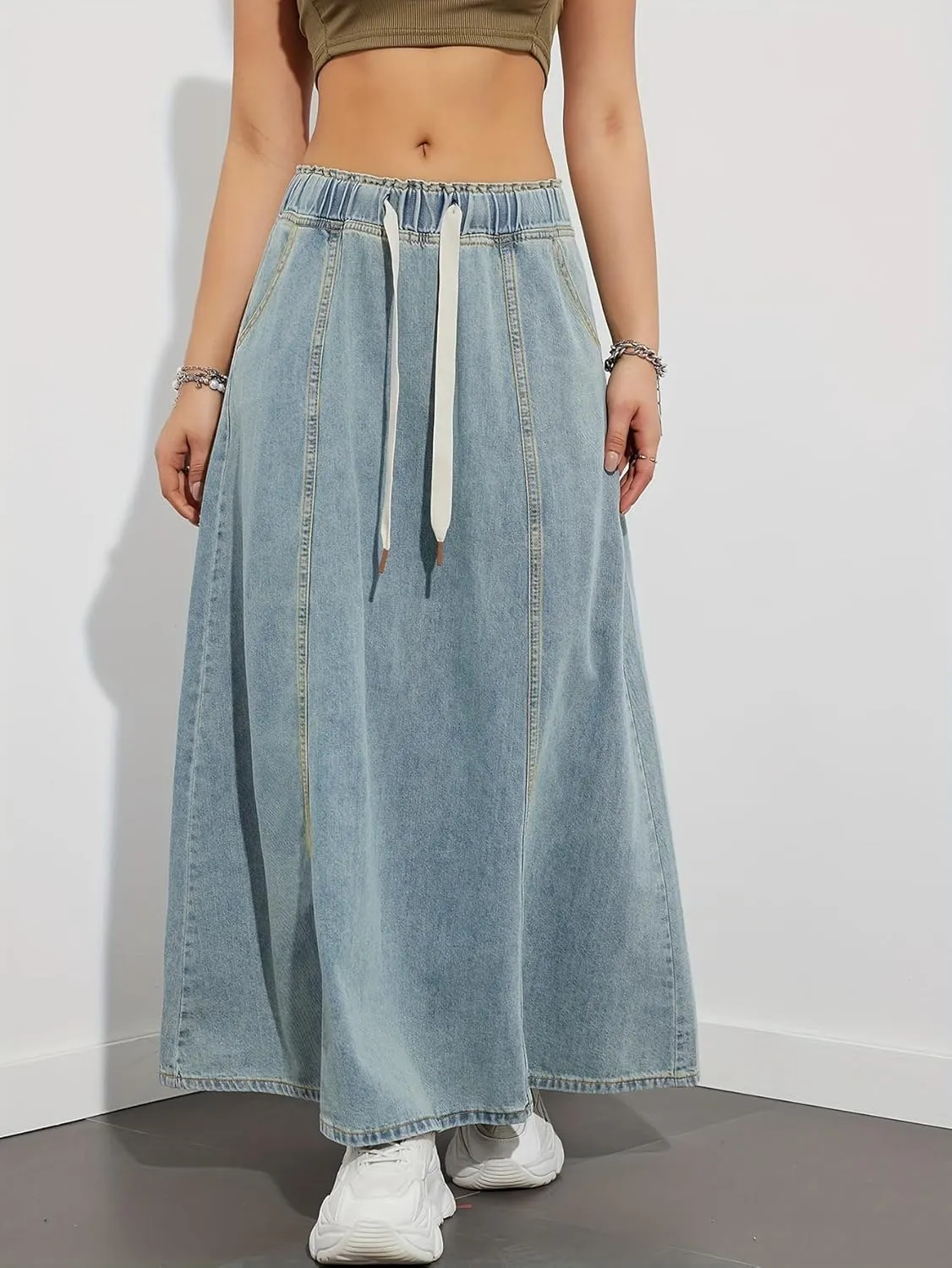Women's Retro Flared Long Jean Skirt-High Waist Button Front, Pleated Flowy Swing Maxi Skirt in Classic Denim Wash